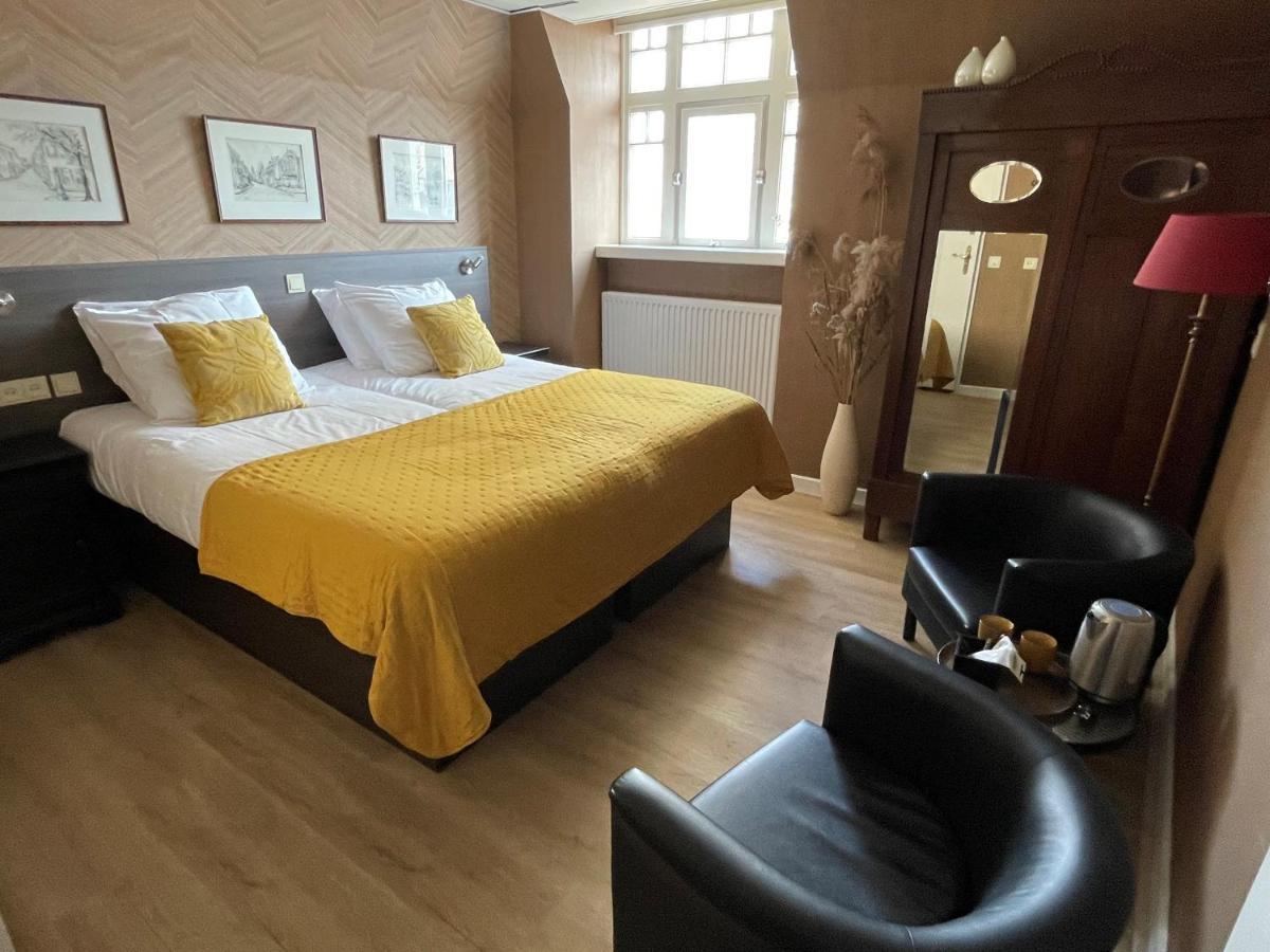 Hotel Restaurant Stad Munster Винтерсвейк Екстериор снимка A room at the hotel