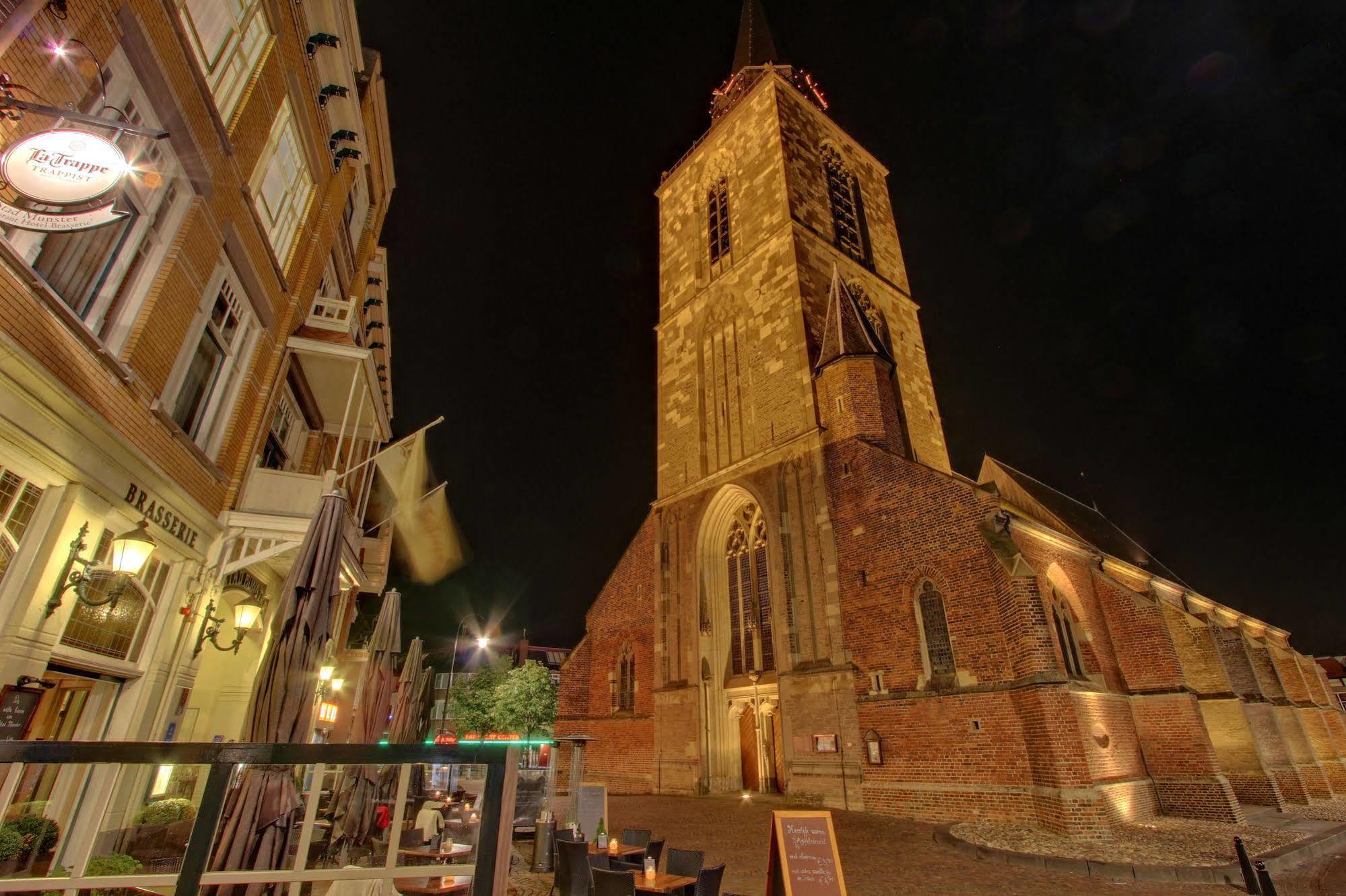 Hotel Restaurant Stad Munster Винтерсвейк Екстериор снимка St Peter's Church, Lincoln